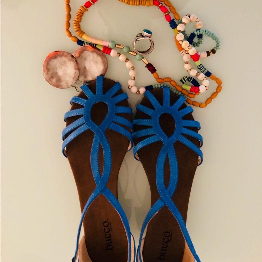 buccō Cyruny Wedge Sandals